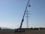 DEUGAN_MontageVogelwarnfahnen_mit_Kran_01_20120723.jpg